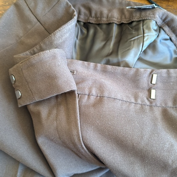 Ann Taylor Brown Slacks - Picture 5 of 7